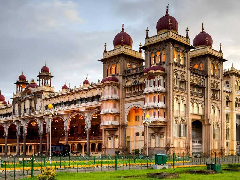 Karnataka: Hills & Jungle